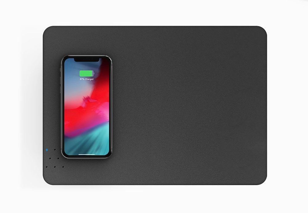 Levně PowerDesk Qi Mat Pro Stolní podložka s integrovaným bezdrátovým nabíjením