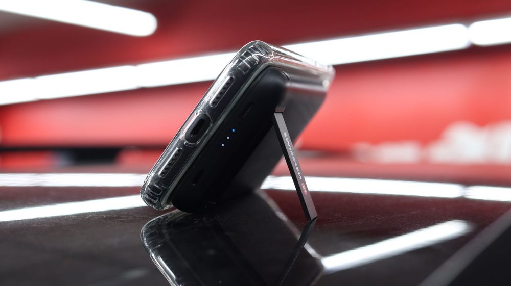 Swissten Clear Jelly MagStick Tok, IPhone 15 Pro Max, átlátszó