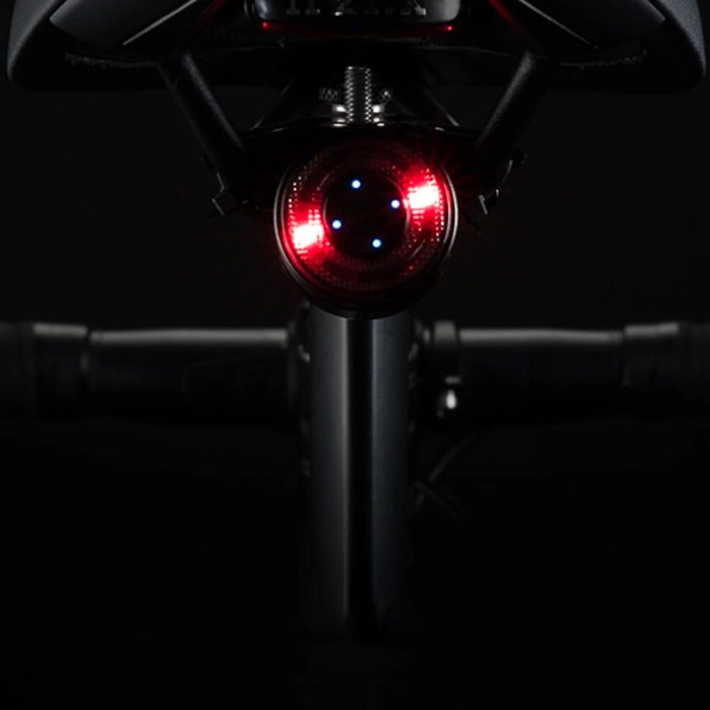 Rockbros Q1 Zadné svetlo na bicykel, 7 farieb, LED, micro USB, čierne