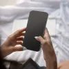 Google Pixel 10 / 11 privātuma aizsargstikls – Spigen Glass.TR EZFit Privacy 2 gab. ar uzstādīšanas rāmi