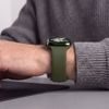 Tech-Protect Silicone rihm Apple Watch 8 / 9 / 10 / 11 / 12 / SE / Ultra (44 / 45 / 46 / 49 mm) – oliivroheline