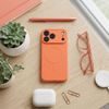 iPhone 17 Pro Max / 18 Pro Max silikona vāciņš – Silicone Mag Cover MagSafe – oranžs