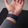 Tech-Protect Silicone Line řemínek, Apple Watch 8 / 9 / 10 / 11 / 12 / SE / Ultra (44 / 45 / 46 / 49 mm), modrý