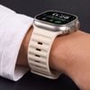 Tech-Protect Silicone Line řemínek, Apple Watch 8 / 9 / 10 / 11 / 12 / SE / Ultra (44 / 45 / 46 / 49 mm), béžový