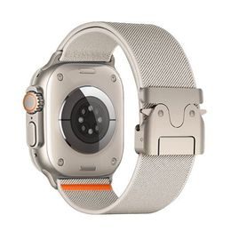 JP Curea de nylon de lux cu cataramă Parachute, Apple Watch 1 / 2 / 3 / 4 / 5 / 6 / 7 / 8 / 9 / 10 / SE (38 / 40 / 41 / 42 mm), bej