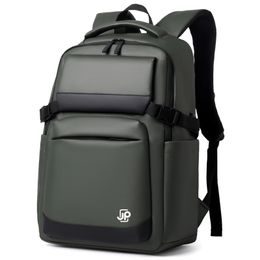 JP Batoh B01, 48*32*16 cm, černý