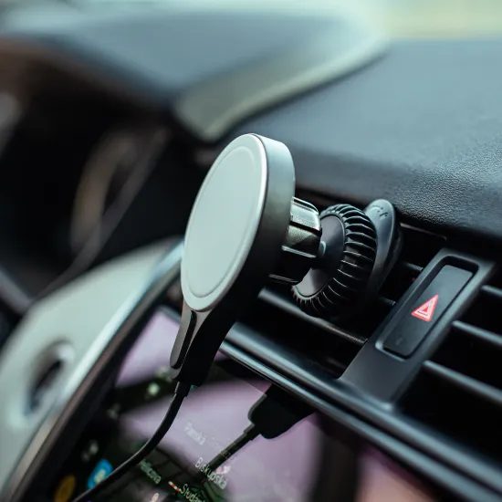 ER POWER MagSafe φορτιστής αυτοκινήτου 15W + αντάπτορας 40W, μαύρος