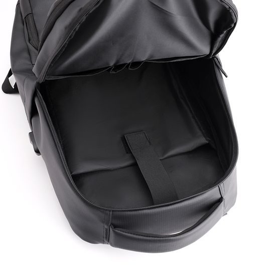 JP Batoh B02, 48*32*16 cm, černý