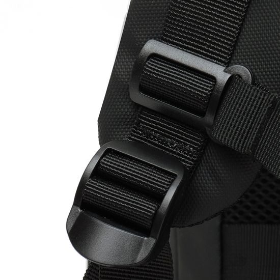 JP Batoh B03, 47*30*16~23 cm, černý