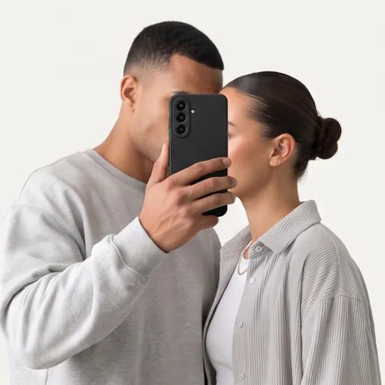 Tech-Protect Icon Schutzhülle für Samsung Galaxy A17 / A18 - Silikon Case mit Mikrofaser - Schwarz