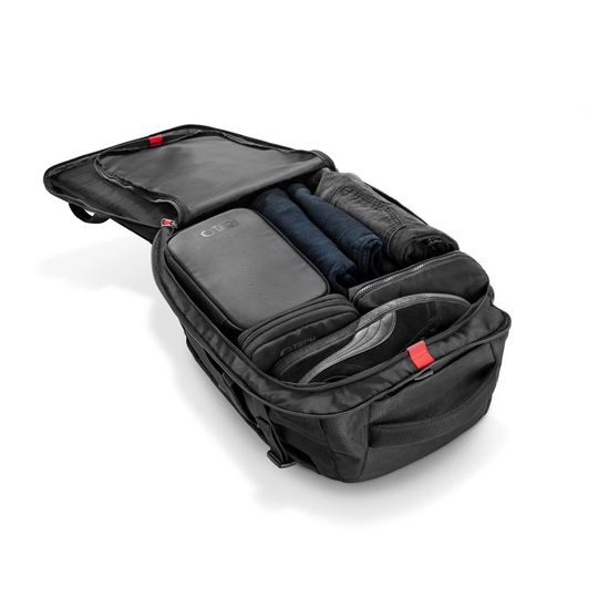 Tech-Protect Defender S40 Cestovný batoh na notebook 28L, čierny