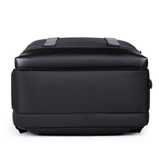 JP Rygsæk B10, 40*28*14 cm, Sort