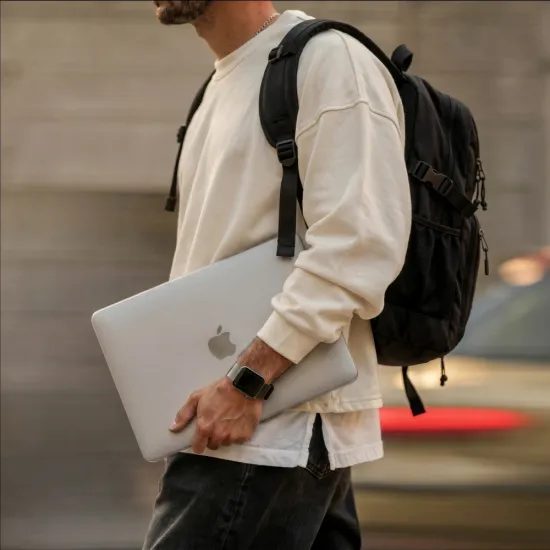MacBook Neo 13 2026 skaidrus dėklas – Tech-Protect SoftShell