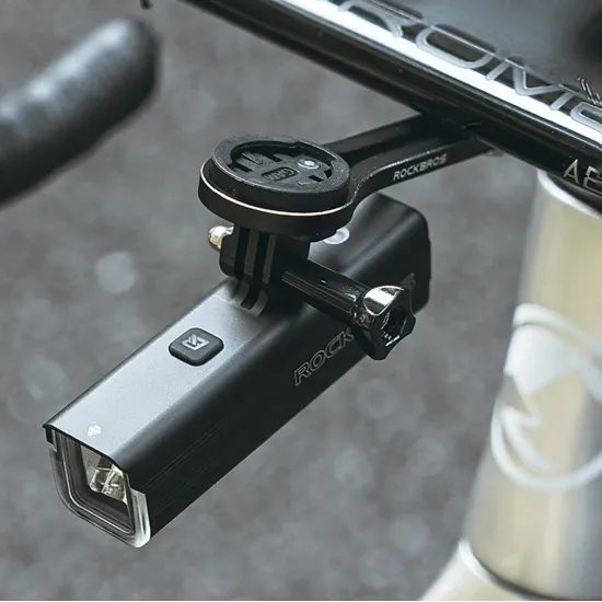 Rockbros Przednie światło rowerowe 1500 lm, czarne