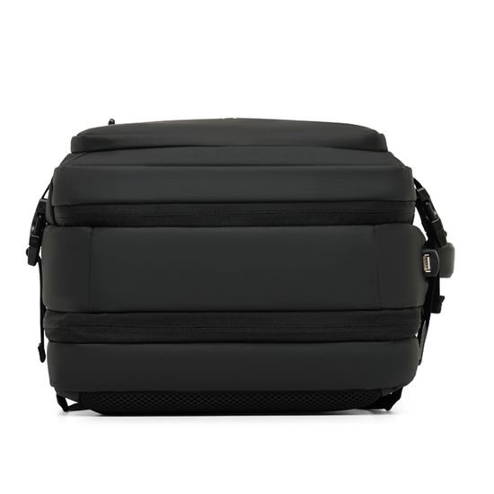 JP Batoh B03, 47*30*16~23 cm, černý