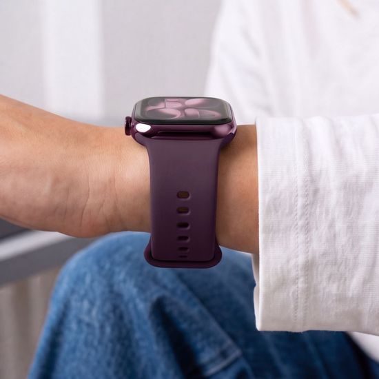 Tech-Protect Silicone kellarihm Apple Watch 8 / 9 / 10 / 11 / 12 / SE / Ultra (44 / 45 / 46 / 49 mm) – tumelilla