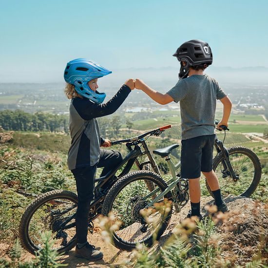 Wozinsky Kinder Fahrradhelm mit USB Rücklicht - Vollgesichtsschutz - Größe S (52-56 cm) - Blau