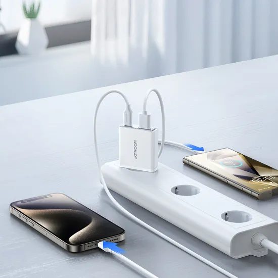 Joyroom JR-TCF14 Super tenká nabíjačka USB-A + USB-C, 20 W, biela
