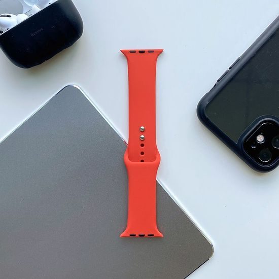 Tech-Protect IconBand Apple Watch 4 / 5 / 6 / 7 / 8 / 9 / SE / Ultra 1 / 2 (42/ 44/ 45 mm), červený