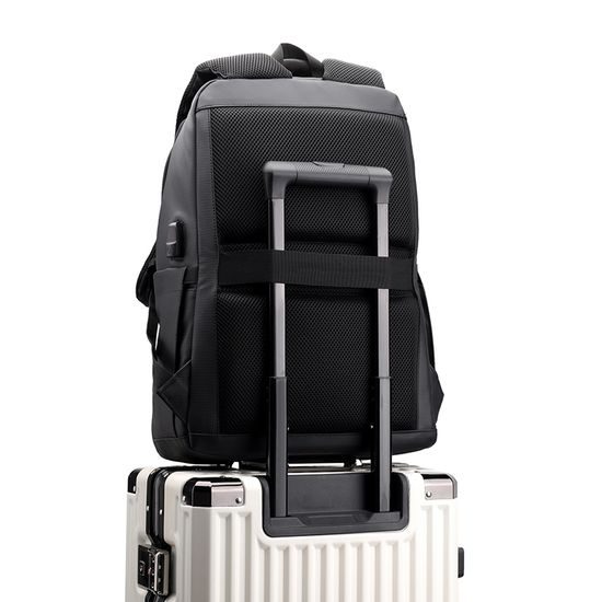 JP Batoh B02, 48*32*16 cm, černý