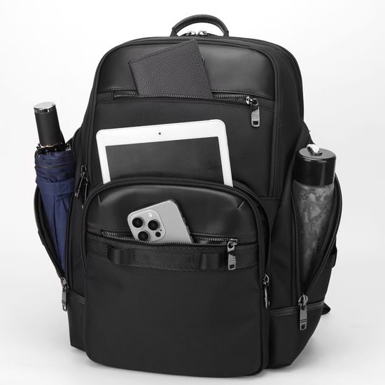 JP Batoh B04, 43*30*21 cm, černý