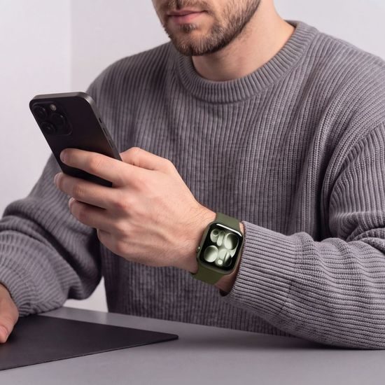 Tech-Protect Silicone rihm Apple Watch 8 / 9 / 10 / 11 / 12 / SE / Ultra (44 / 45 / 46 / 49 mm) – oliivroheline
