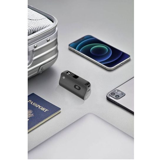 JP Powerbanka PlugOn με ενσωματωμένο σύνδεσμο USB-C και Lightning, 5000 mAh, PD 20W, μαύρο
