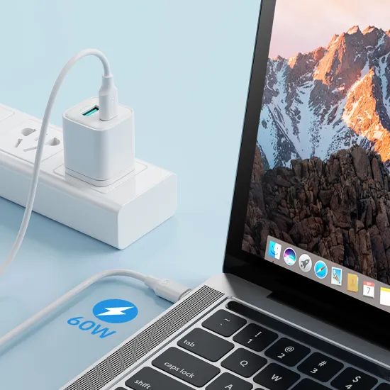 Joyroom A9 USB-C auf USB-C Kabel für Smartphones und Tablets - PD, QC, 60W, 3A, 1m - Weiß