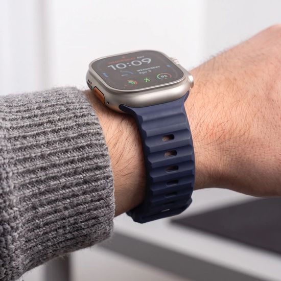 Tech-Protect Silicone Line řemínek, Apple Watch 8 / 9 / 10 / 11 / 12 / SE / Ultra (44 / 45 / 46 / 49 mm), modrý