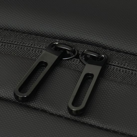 JP Batoh B03, 47*30*16~23 cm, černý