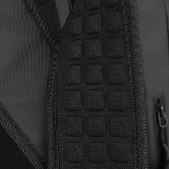 JP Rucksack B08 - 50x30x20 cm - Alltagsrucksack mit verstellbaren Schultergurten - Schwarz