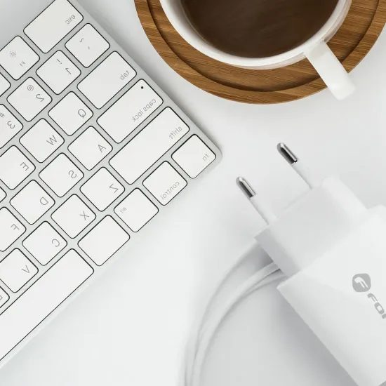 Forcell προσαρμογέας με σύνδεση USB-C, 3A, 25W με λειτουργία φόρτισης PD και QC 4.0