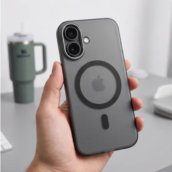 Tech-Protect MagZero MagSafe iPhone 17 ümbris – matt must
