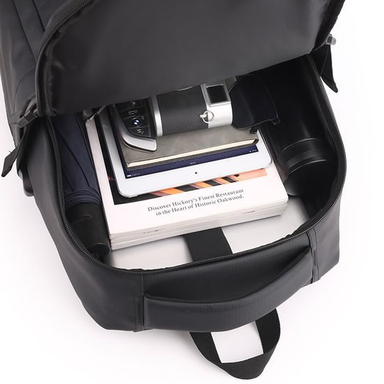 JP Batoh B01, 48*32*16 cm, černý