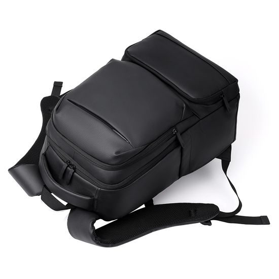 JP Batoh B02, 48*32*16 cm, černý