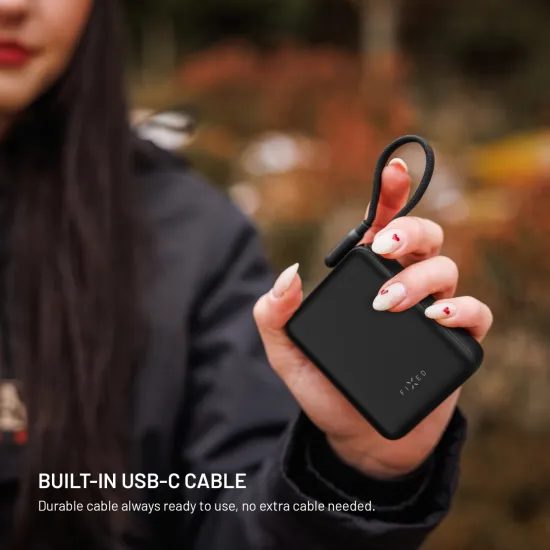 FIXED Zen 10 Loop powerbank LCD kijelzővel, 10 000 mAh, 30W, fekete