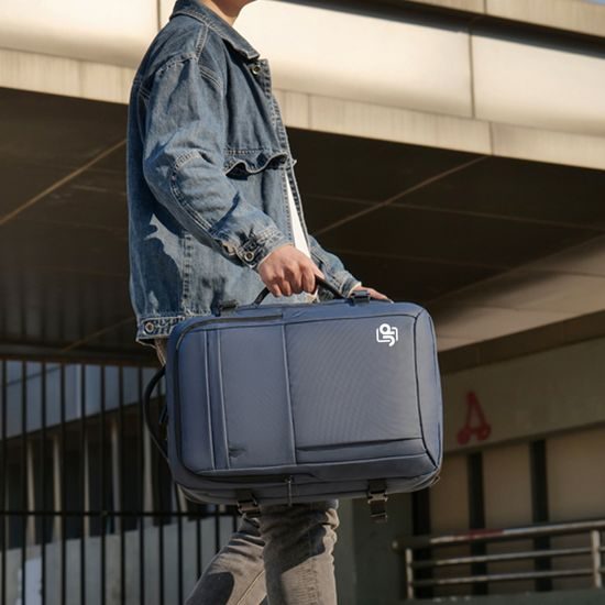 JP Batoh B03, 47*30*16~23 cm, černý