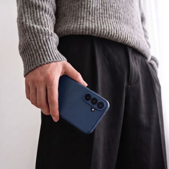 Tech-Protect Smart Wallet Schutzhülle für Samsung Galaxy S26 FE - Kartenfach und Smart Window - Blau