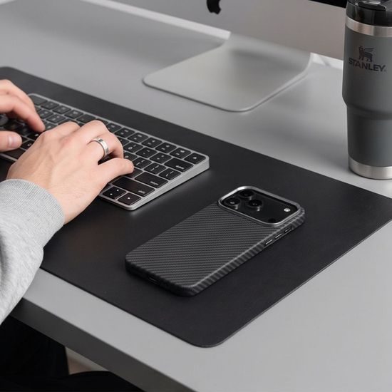 Tech-Protect Ion Carbon MagSafe, iPhone 17 Pro Max / 18 Pro Max, μαύρο-ασημί