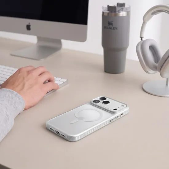 iPhone 17 Pro / 18 Pro dėklas – Tech-Protect MagPrime MagSafe – pilka