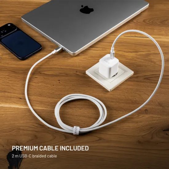 FIXED Mini GaN hálózati töltő, USB-C, PD 65W USB-C - USB-C kábellel, 2 m, fehér