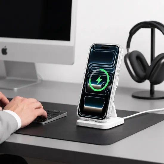 Tech-Protect MagStand MagSafe CC, iPhone 17 Pro / 18 Pro, priehľadný