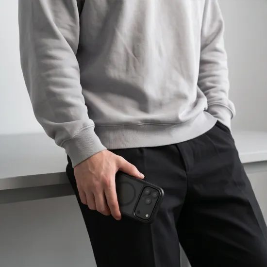 Tech-Protect Defense360 MagSafe Case für iPhone 17 Pro Max / 18 Pro Max - Hybridpanzer mit integriertem Displayschutz - Schwarz
