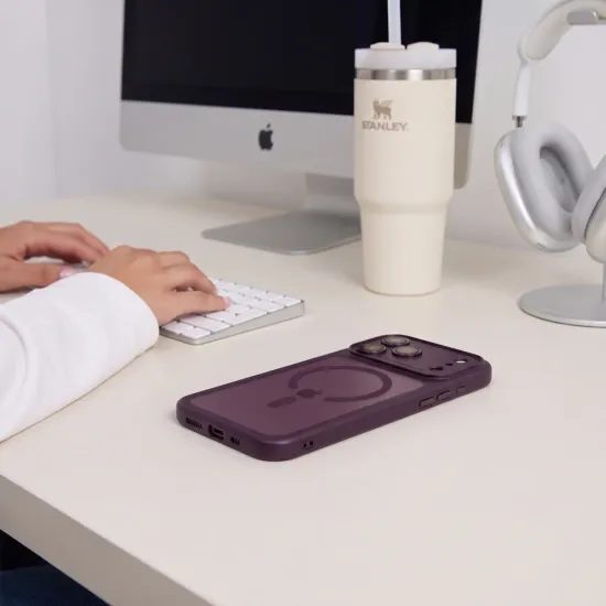 iPhone 17 Pro Max / 18 Pro Max dėklas – Tech-Protect MagPeak MagSafe CC – vyno raudona / skaidri