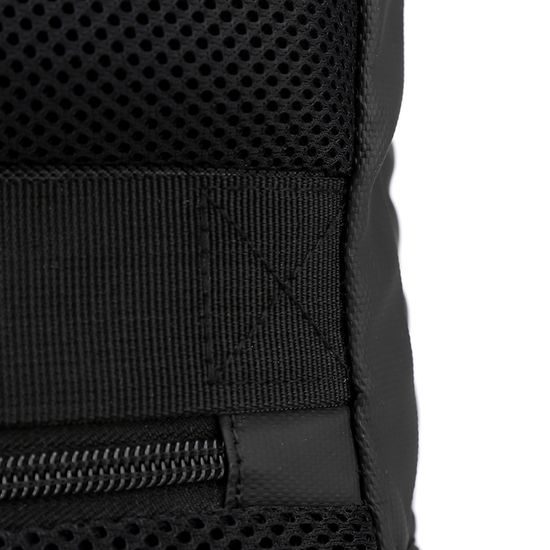 JP Batoh B07, 43*29*16 cm, černý