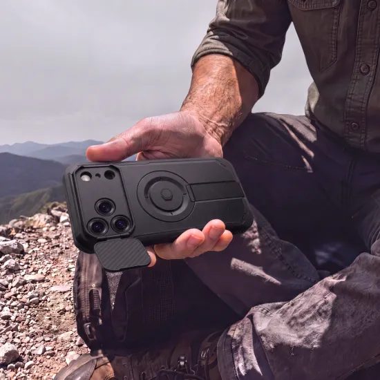 Tech-Protect Kevlar MagSafe puzdro, iPhone 17 Pro / 18 Pro, čierne
