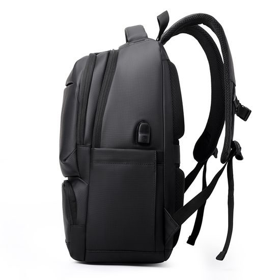 JP Batoh B02, 48*32*16 cm, černý