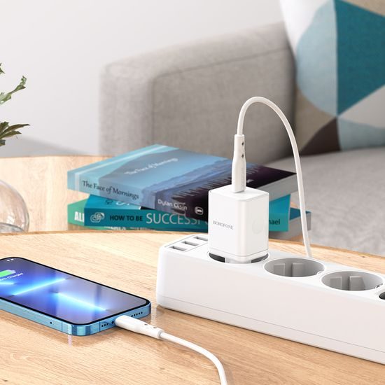 Borofone adapter BN6 Field - USB-C, QC 3.0, PD, 20W, bijeli