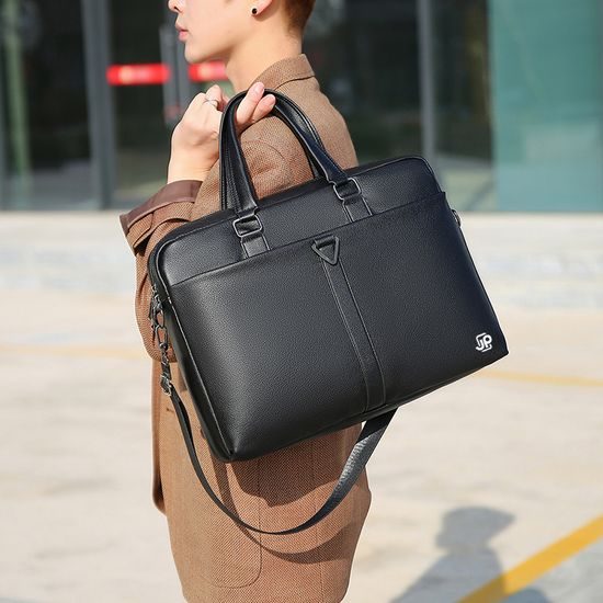 JP Taška B21, 30*41*8 cm, černá