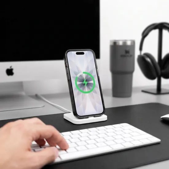 Tech-Protect MagZero MagSafe iPhone 17 ümbris – matt must